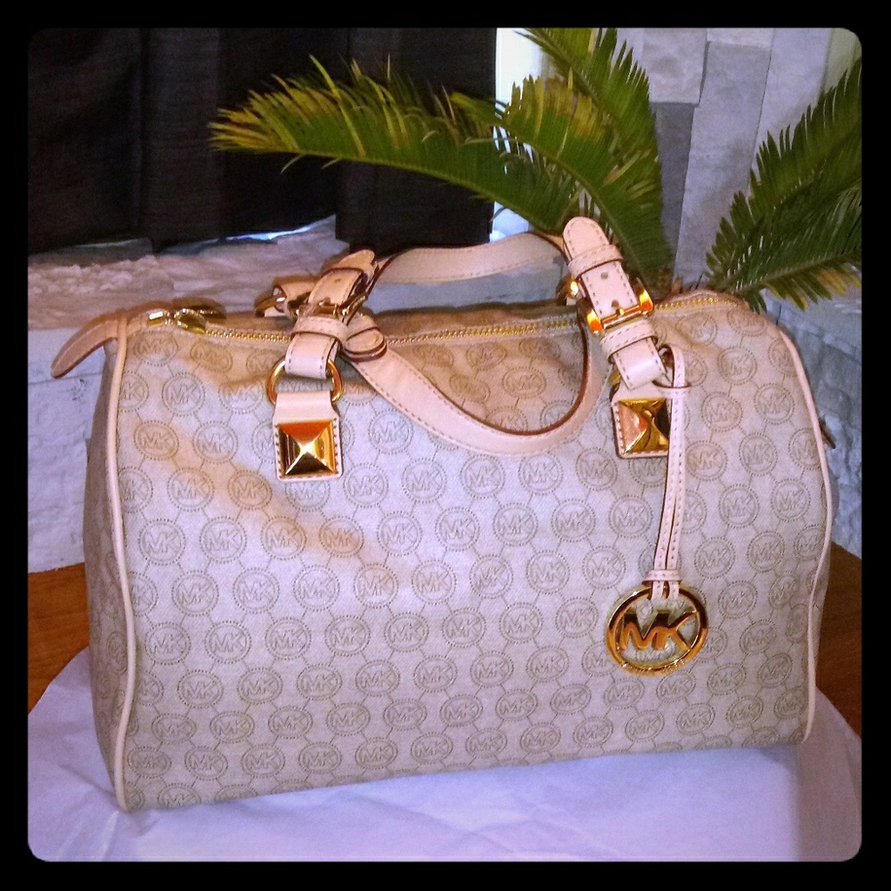 Michael Kors Greyson Satchel